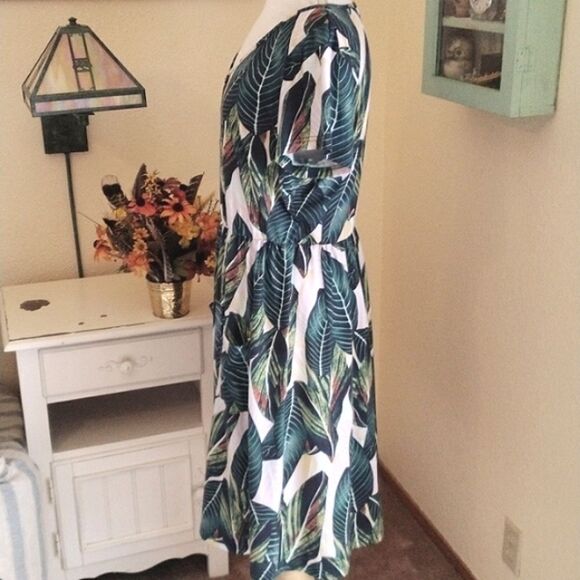 Tropical Inspired Dress  - Picture 4 of 11